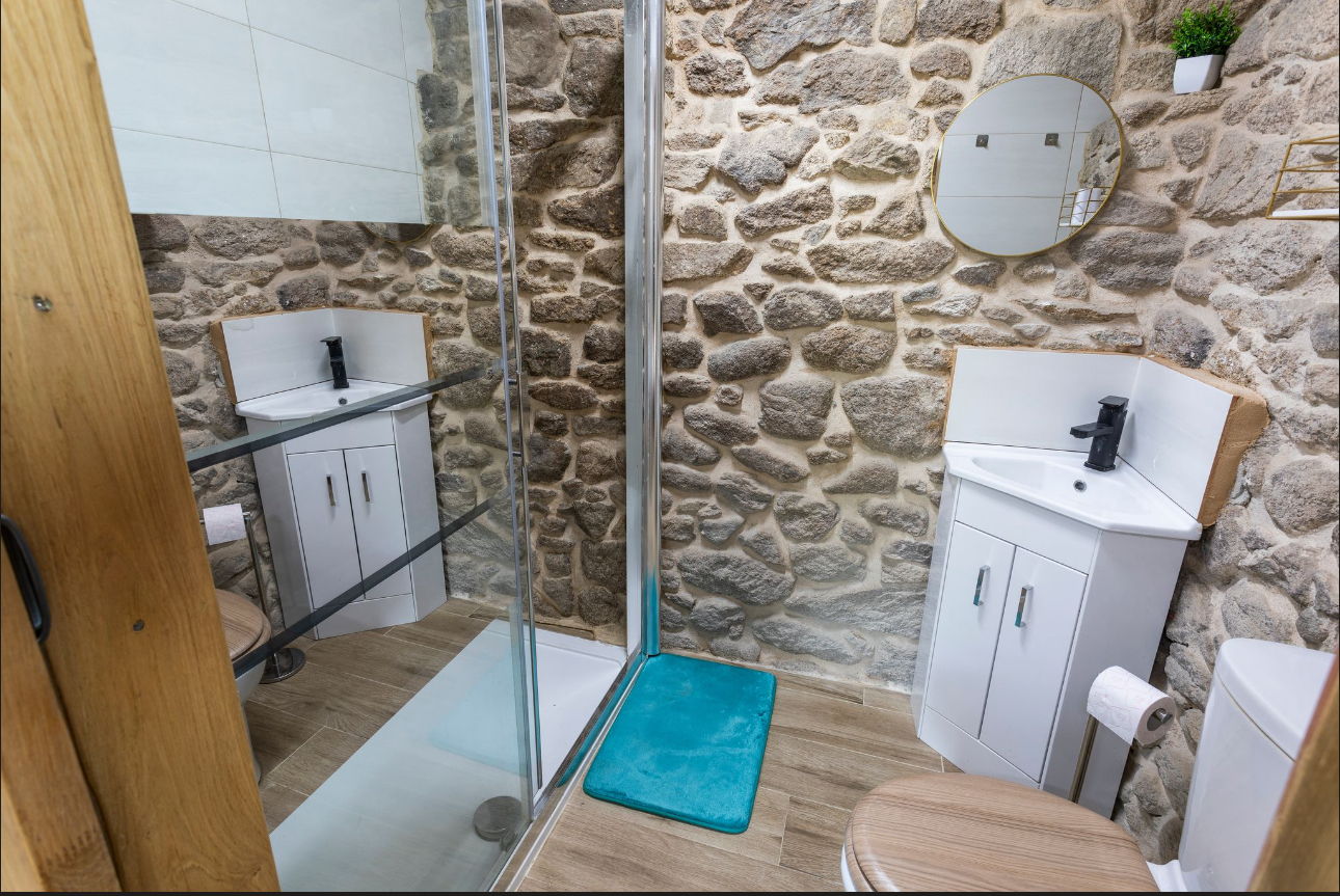 Baño de la suite grande